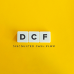 Phương pháp định giá theo chiết khấu dòng tiền